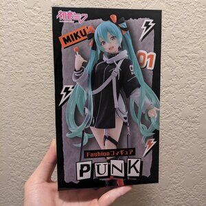Hatsune Miku Figure - Fashion (Punk Ver.) - Taito Anime Figure (New, Unopened)